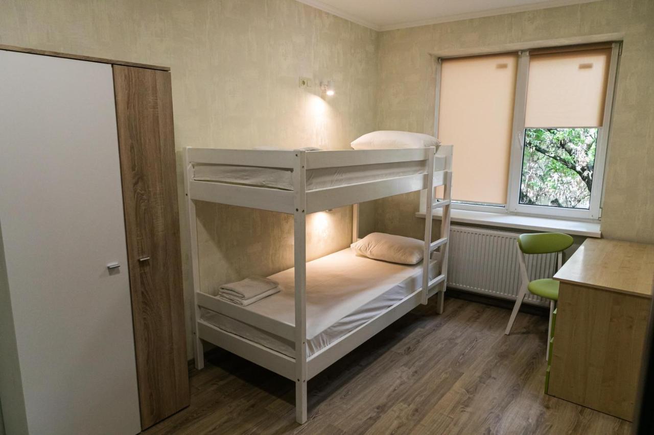 Alina Hotel & Hostel Uzhhorod Εξωτερικό φωτογραφία