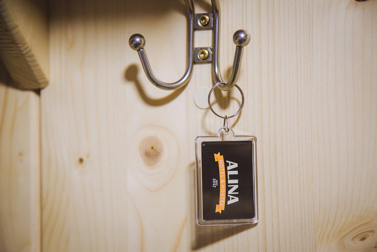 Alina Hotel & Hostel Uzhhorod Εξωτερικό φωτογραφία